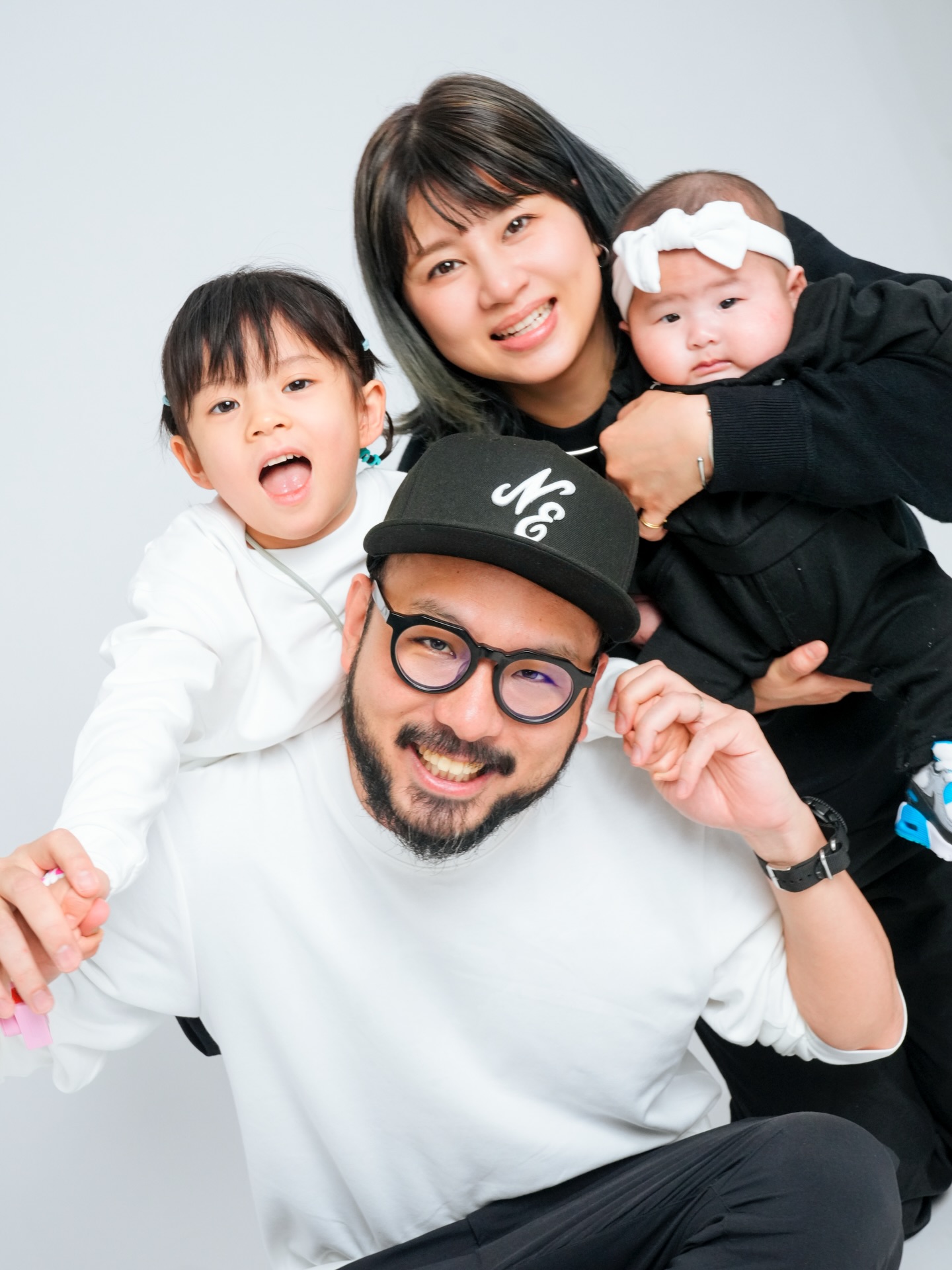 .
🫶👨👩👧👶🫶
.
#家族写真
#名古屋撮影スタジオ
#フォトスタジオ