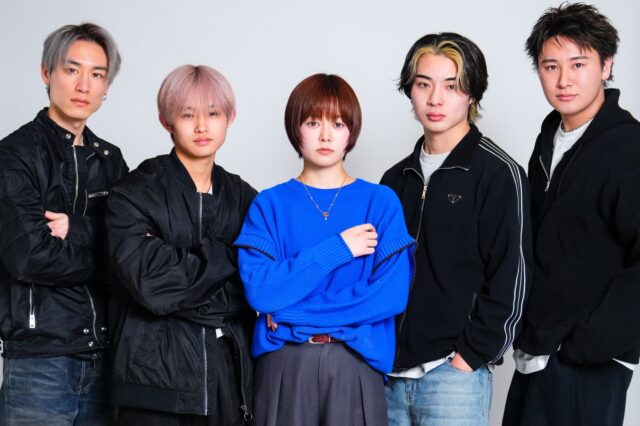 .
💇💇💇‍♀️💇‍♂️💇‍♂️
.
#美容師集団宣材撮影
#グループ撮影
#フォトスタジオMoa